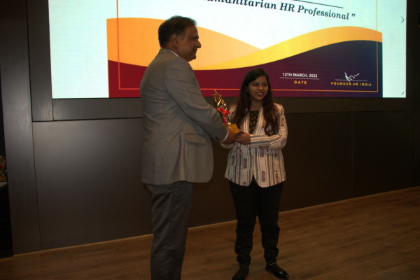  सोशल मीडिया पर टॉप ट्रेंड में रहीं