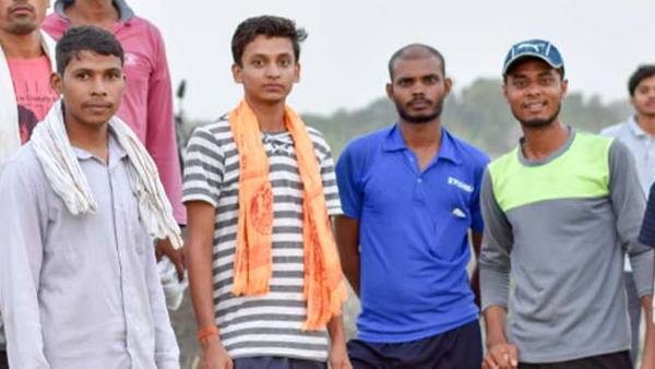 कैमूर पर्वत के पास स्थित है बरवां कला गांव