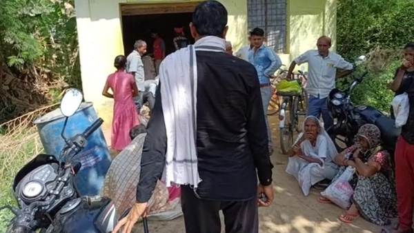 एसडीएम के नाम भी सौंप चुके हैं ज्ञापन