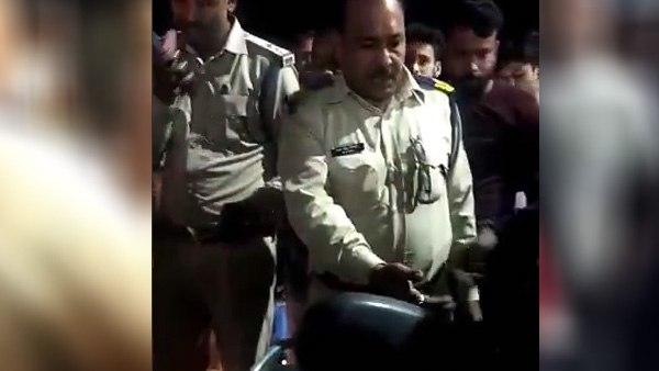 क्या शराब संस्कृति बन रही इनका स्टेटस सिंबल 