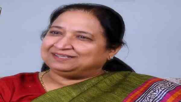 राजनीति में कैसे आईं सुधा यादव ?