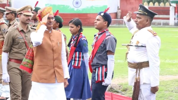 एक वर्ष के अंदर 1 लाख सरकारी पदों पर भर्तियां- मुख्यमंत्री