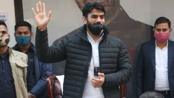 'हमें शर्मिंदगी हो रही है कि यूपी में हमारी सरकार है'