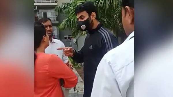 वायरल वीडियो पर बीजेपी घिरी, हरकत में आई नोएडा पुलिस