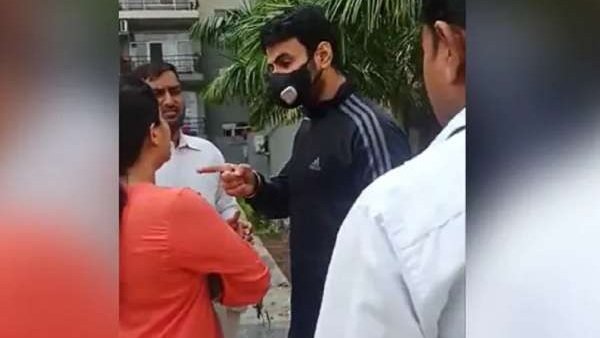 मैंने नहीं शुरू की थी त्यागी से बातचीत