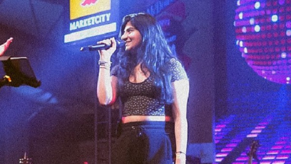 सोशल मीडिया पर लोग हुए इमोशनल 