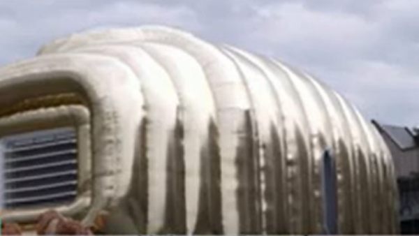 तीन-चार महीनों तक अंधेरा