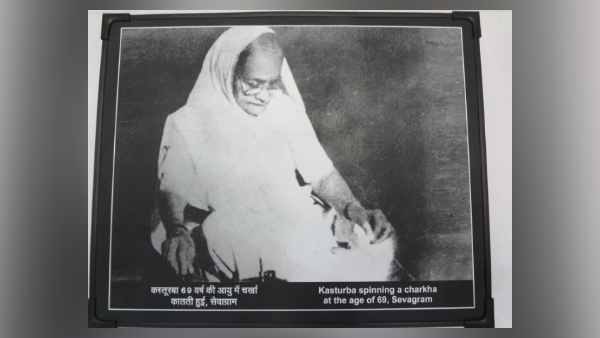 खुद कस्तूरबा ने लिखी डायरी 