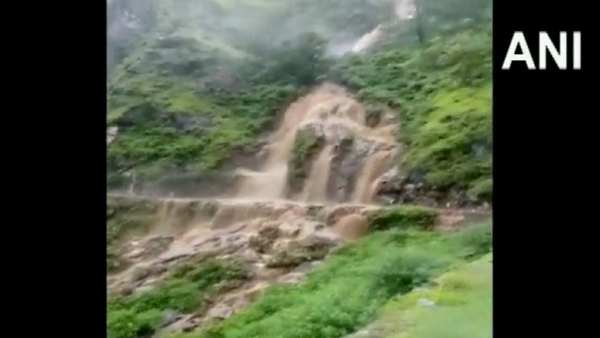 बादल फटने से बड़ा नुकसान