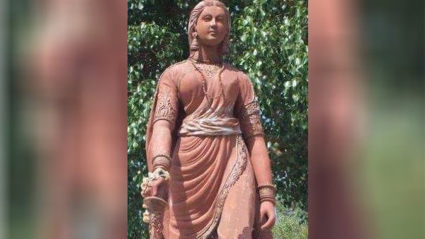 तीलू रौतेली का मूल नाम तिलोत्तमा देवी था 