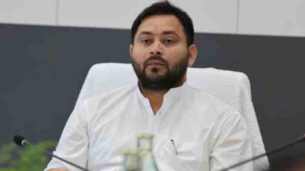 40 हजार का आता है इंग्लिश विलो का बल्ला: तेजस्वी यादव