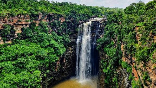 तेलहर वाटरफॉल की खासियत