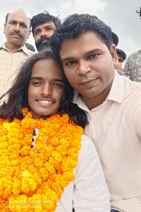 विकास गुर्जर एसएफआई प्रत्‍याशी 