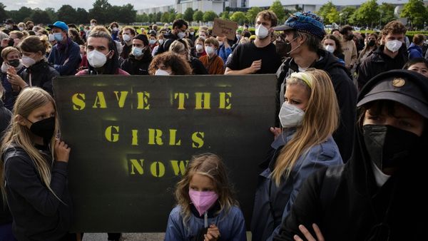 कई हिस्सों में खुल गये हैं गुप्त स्कूल