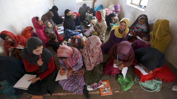 क्या इस्लाम में लड़कियों की पढ़ाई है प्रतिबंधित?