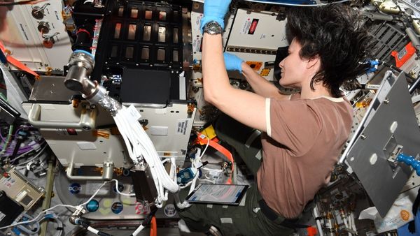 नासा और इसरो साथ साथ करते कई प्रोजेक्ट