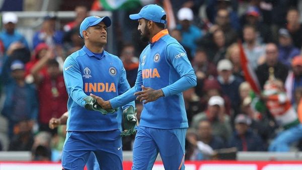 धोनी के नक्शेकदम पर चलने की कोशिश धोनी के नक्शेकदम पर चलने की कोशिश