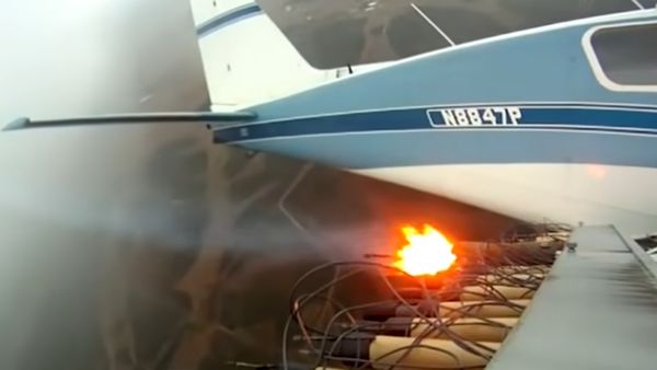 बादल के बीज बो रहा है चीन