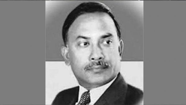 आधी रात में नरसंहार