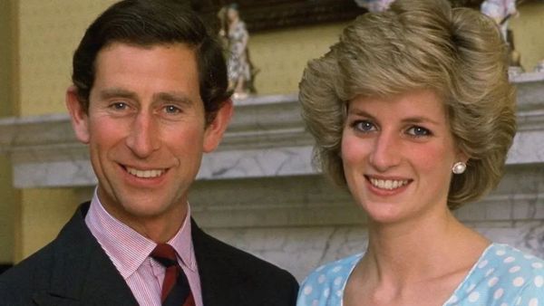 10 महीने बाद हो गया तलाक