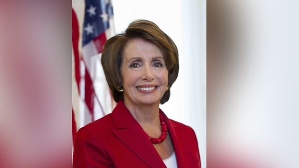 अमेरिका की सबसे वरिष्ठ राजनेता हैं नैन्सी