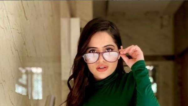 इस वीडियो को देखकर यूजर्स कर रहे भद्दें कमेंट 