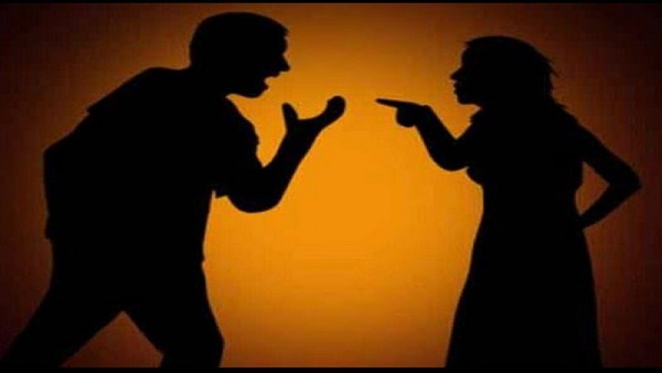 महिला आयोग ने की गिरफ्तारी की मांग