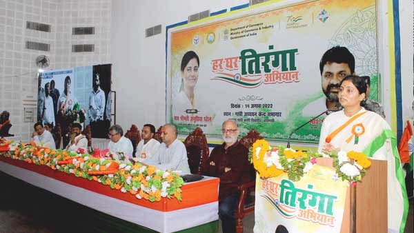 तमाम देश बूढ़े हो रहे लेकिन भारत युवा देश है