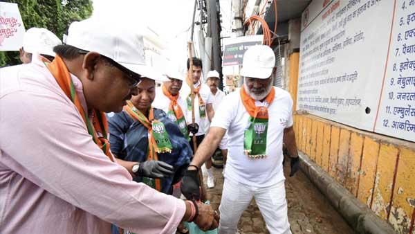 पीएम मोदी का सपना पूरा करने का संकल्प