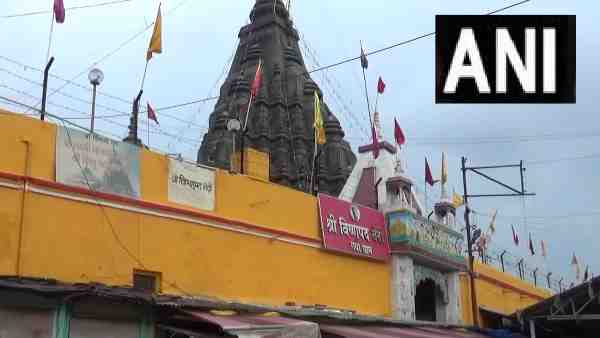 जानिए विष्णुपद मंदिर के बारे में
