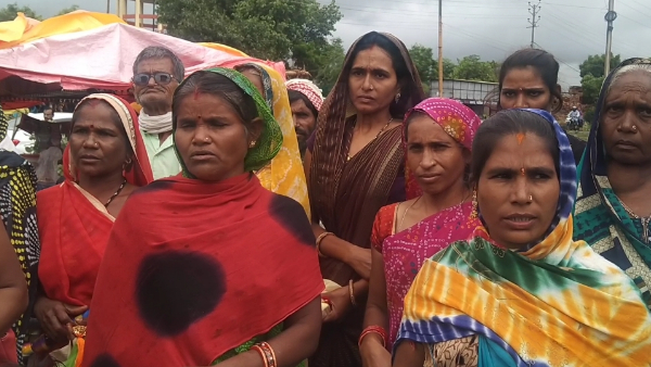 हिंदुओं के त्यौहार पर ही कोरोना गाइडलाइन क्यों ?