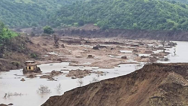 कारम डैम में 11 अगस्त को शुरू हुआ था रिसाव