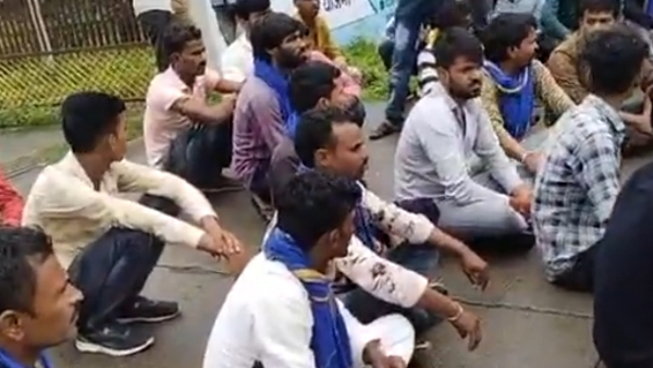 दलित संगठनों में आक्रोश दलित संगठनों में आक्रोश