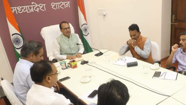 फसलों और मवेशियों के नुकसान की रिपोर्ट पेश करने के निर्देश