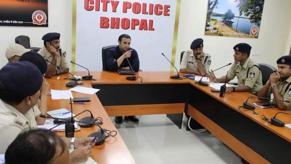 भोपाल पुलिस ने किया खुलासा भोपाल पुलिस ने किया खुलासा