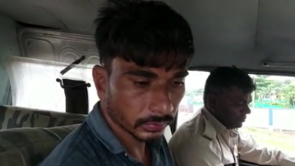 महिला ने की थी 1 लाख रुपए की डिमांड