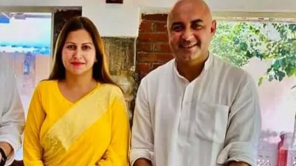 सुधीर सोनाली की कार में किसी को नहीं बैठने देता था