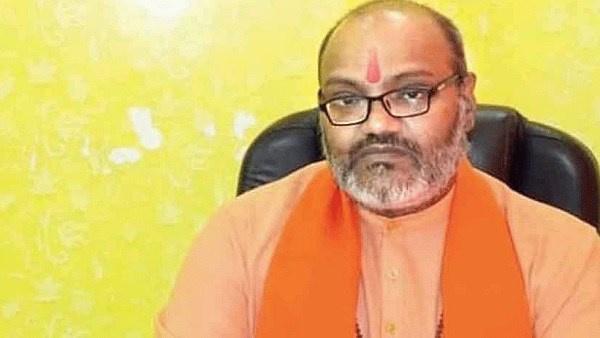 यति नरसिंहानंद गिरि बोले, 'यह हिंदुओं ने खिलाफ षडयंत्र है'