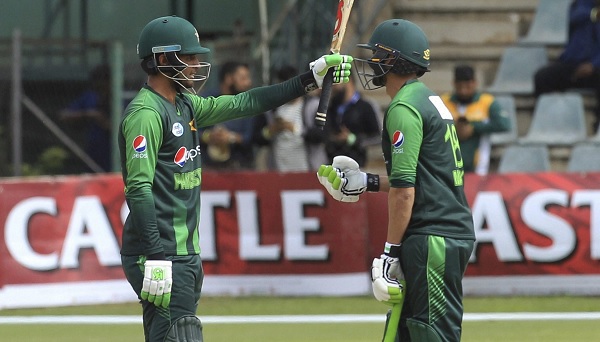 T20 World Cup 2022: Fakhar Zaman ruled out from Pakistan squad due to knee problem T20 World Cup 2022: Fakhar Zaman ruled out from Pakistan squad due to knee problem