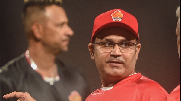 इंग्लैंड का रोना