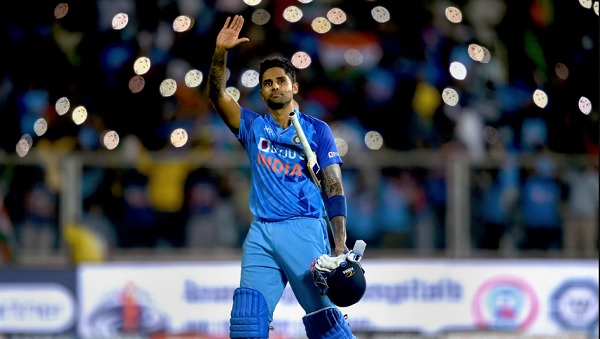 33 गेंदों में बनाए 50 रन 