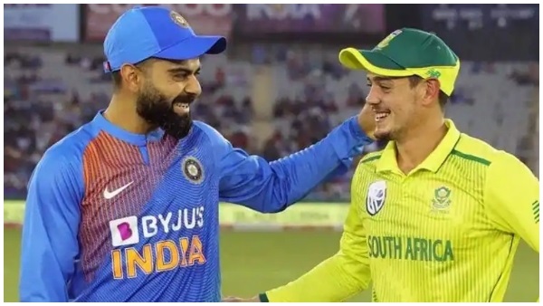 दोनों टीमें इस प्रकार हैं 