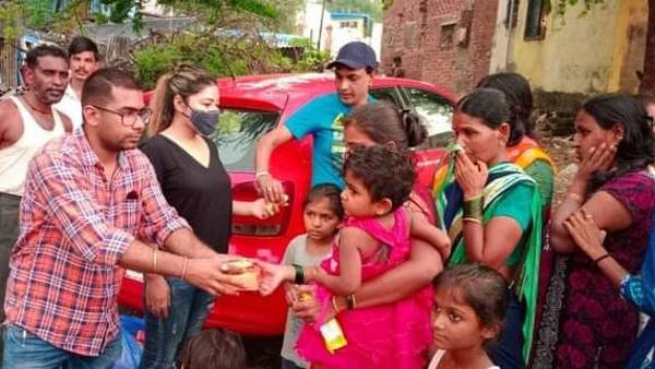 कई सम्मान से नवाज़े जा चुके हैं राकेश