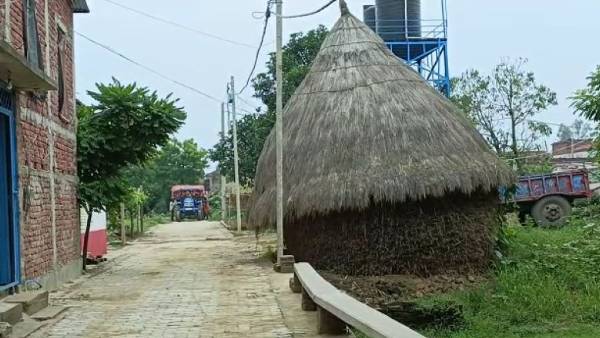 बांसडीह गांव में पसरा सन्नाटा