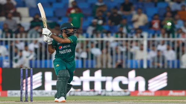 दोनों टीमों में शामिल हैं ये खिलाड़ी