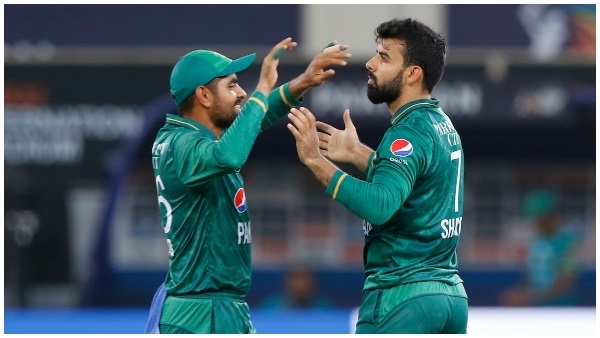 रिजवान की शानदार बल्लेबाजी रिजवान की शानदार बल्लेबाजी