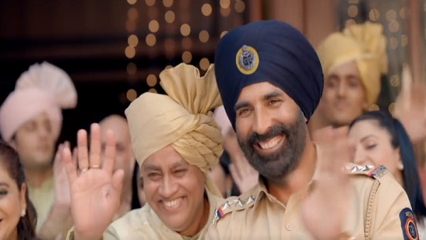 'यह विज्ञापन गड्ढा है, पूरी तरह से प्लॉट खो दिया...'
