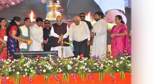 'हिंदी किसी भाषा की प्रतिद्वंद्वी नहीं' 