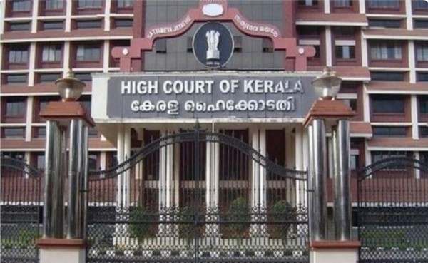 केरल हाईकोर्ट ने कुत्तों को मारने की परमिशन दी