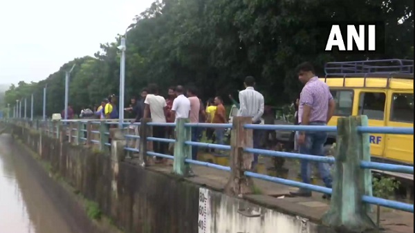 बेटे की गिरफ्तारी पर क्या बोले पुलकित आर्य? 